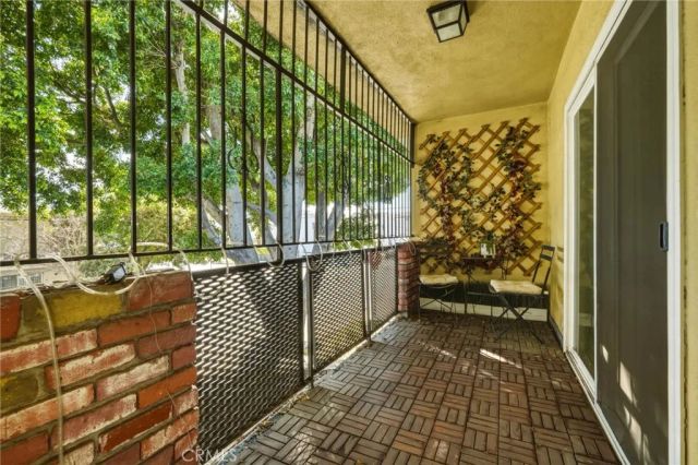 6904 Radford 5, North Hollywood, CA 91605