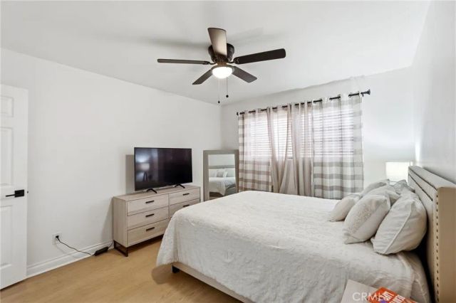 6904 Radford 5, North Hollywood, CA 91605