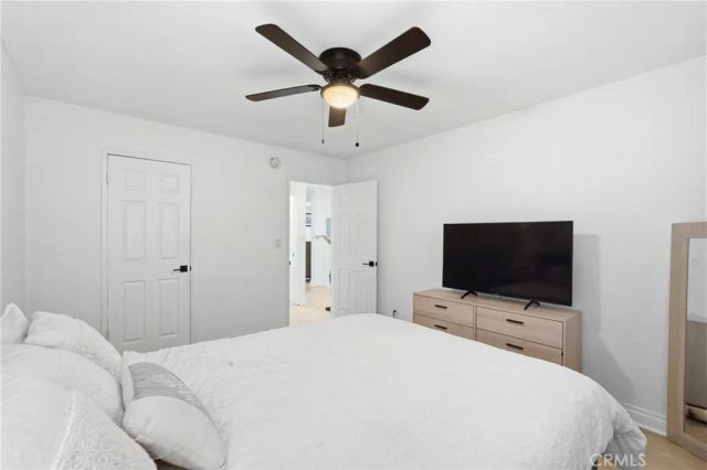 6904 Radford 5, North Hollywood, CA 91605