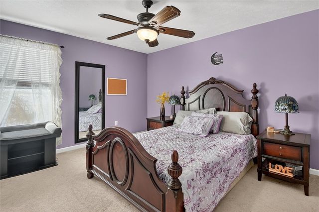 168 Firenze Dr, Oakdale, PA 15071