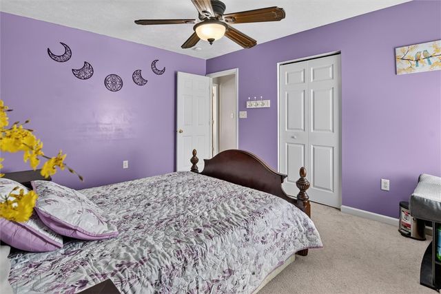 168 Firenze Dr, Oakdale, PA 15071