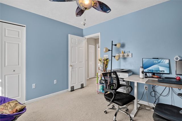 168 Firenze Dr, Oakdale, PA 15071