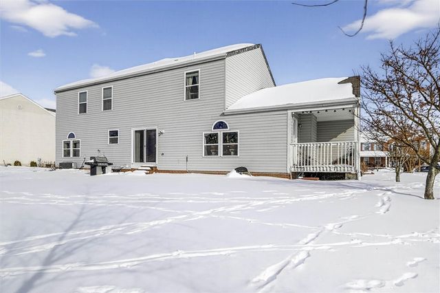 168 Firenze Dr, Oakdale, PA 15071