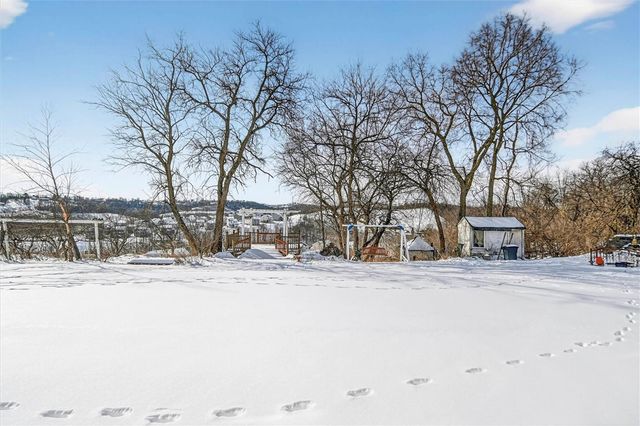 168 Firenze Dr, Oakdale, PA 15071