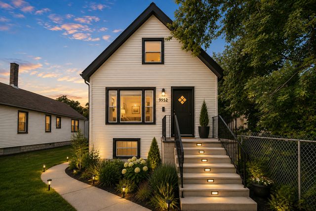 9952 S Vincennes Avenue, Chicago, IL 60643