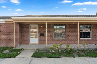 8346 10TH WAY N, St Petersburg, FL 33702
