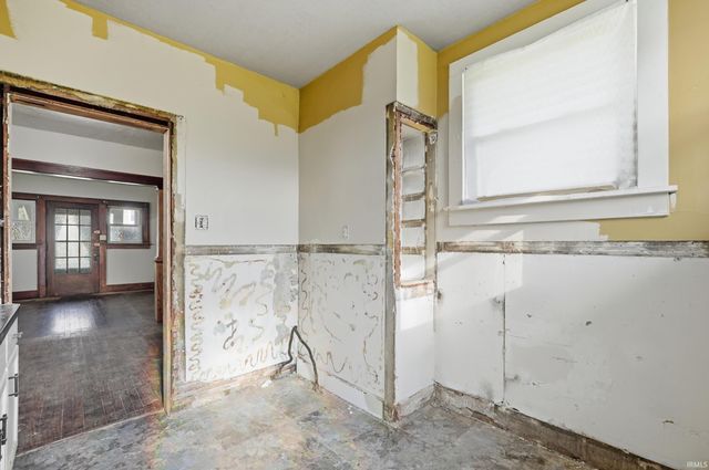 3117 Monroe Street, Fort Wayne, IN 46806