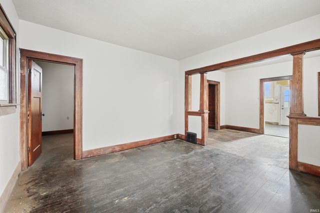 3117 Monroe Street, Fort Wayne, IN 46806