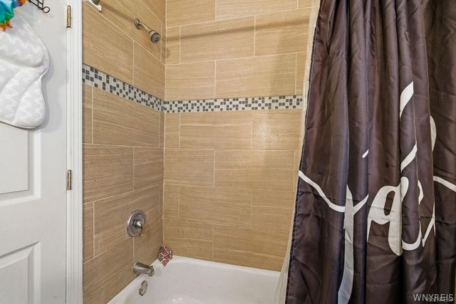 139 Vermont Street, Buffalo, NY 14213