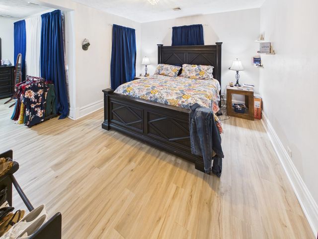 229 6th Avenue, Huntington, WV 25701