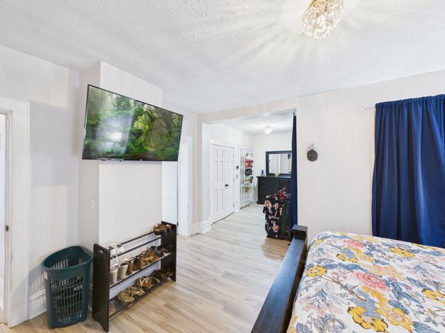 229 6th Avenue, Huntington, WV 25701