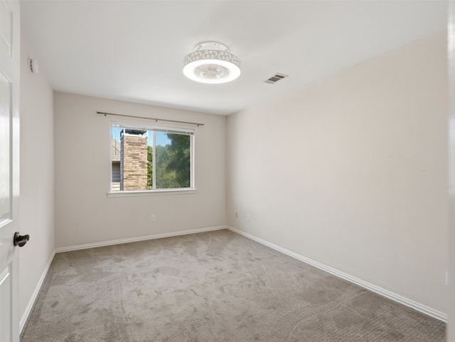2605 Hidden Ridge Drive, Arlington, TX 76006