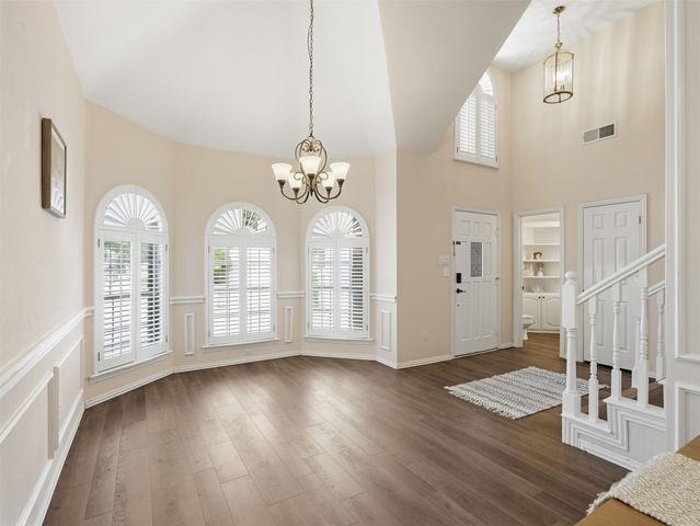 2605 Hidden Ridge Drive, Arlington, TX 76006