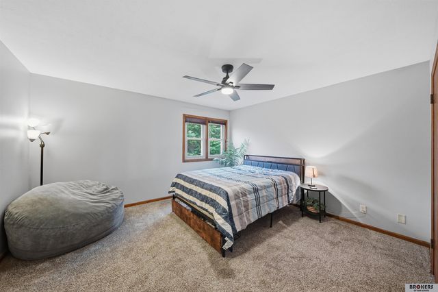 6121 Fleetwood Street, Lincoln, NE 68516