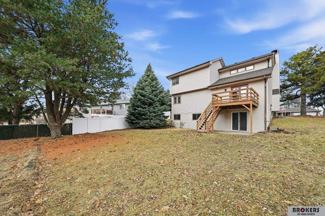 6121 Fleetwood Street, Lincoln, NE 68516