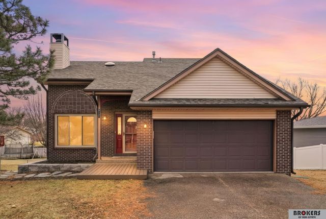 6121 Fleetwood Street, Lincoln, NE 68516