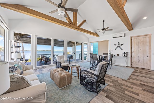 18 Vip Island B, Grant-valkaria, FL 32949