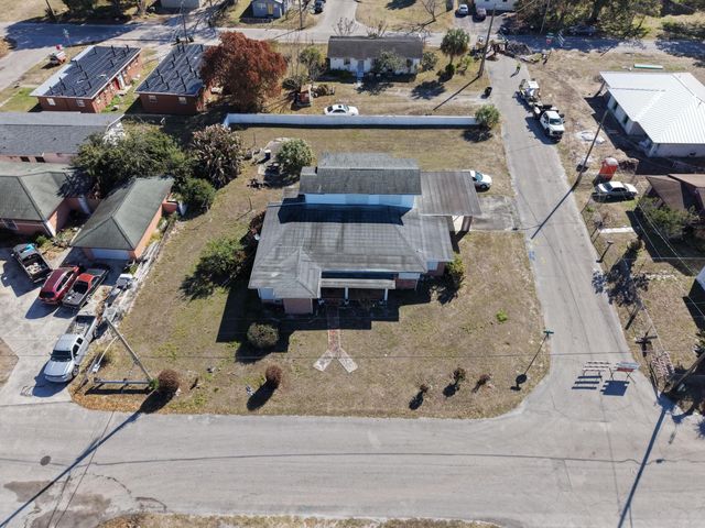 802 N 15th Street, Fort Pierce, FL 34950