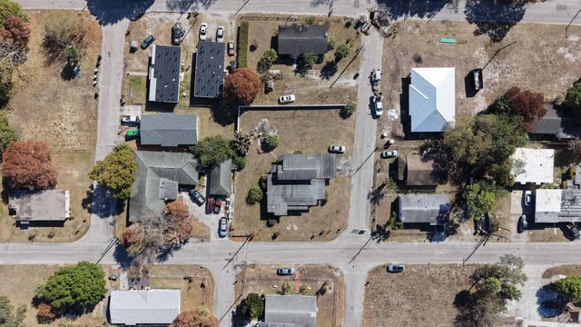 802 N 15th Street, Fort Pierce, FL 34950