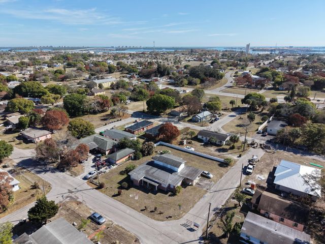 802 N 15th Street, Fort Pierce, FL 34950