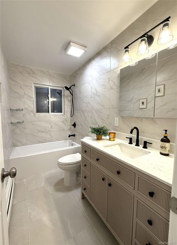 150 Scott Avenue, Deer Park, NY 11729