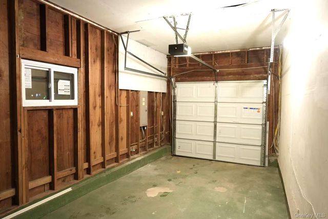 150 Scott Avenue, Deer Park, NY 11729