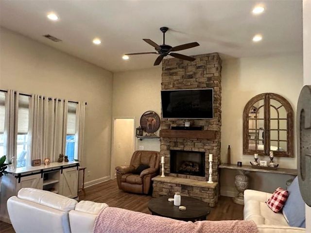 107 Dawn Drive SE, Calhoun, GA 30701