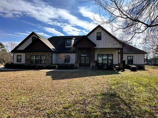 107 Dawn Drive SE, Calhoun, GA 30701