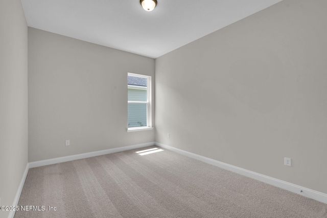 323 SAWGRASS Drive, Yulee, FL 32097