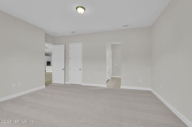 323 SAWGRASS Drive, Yulee, FL 32097