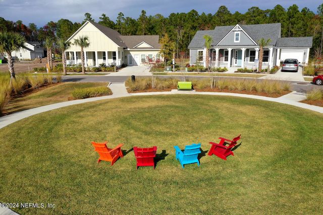 323 SAWGRASS Drive, Yulee, FL 32097