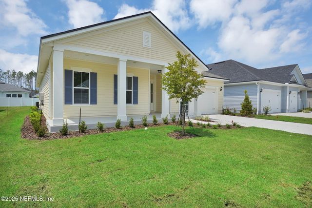 323 SAWGRASS Drive, Yulee, FL 32097