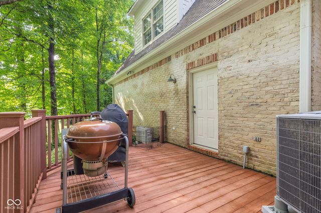 1724 E Greyhawk Way, Greenfield, IN 46140