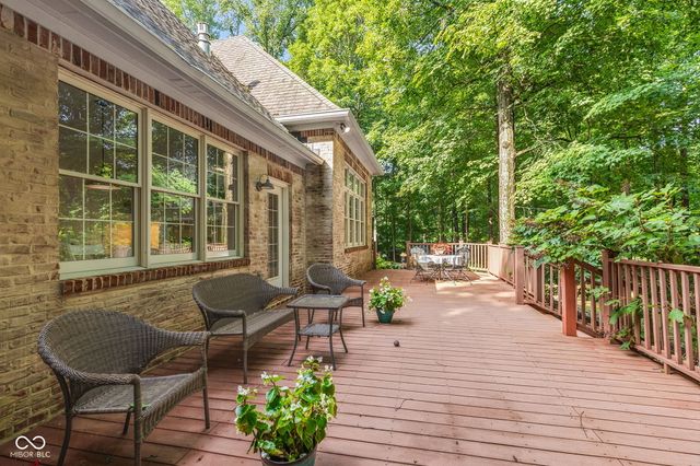 1724 E Greyhawk Way, Greenfield, IN 46140