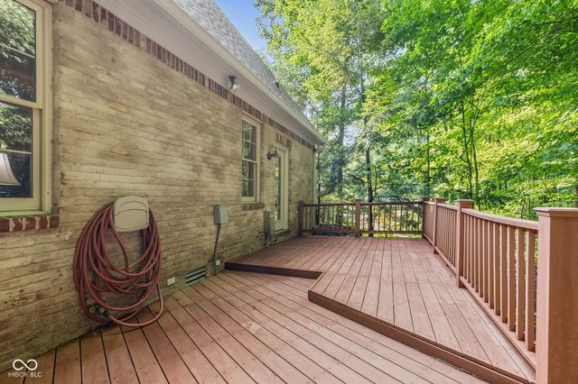 1724 E Greyhawk Way, Greenfield, IN 46140