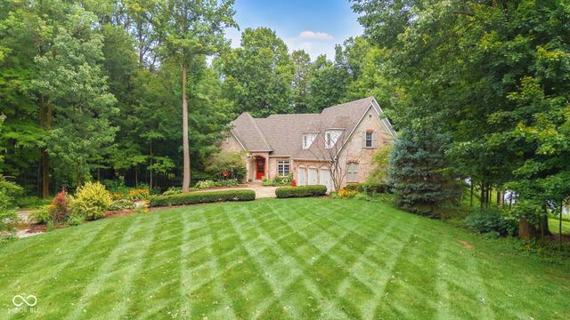 1724 E Greyhawk Way, Greenfield, IN 46140