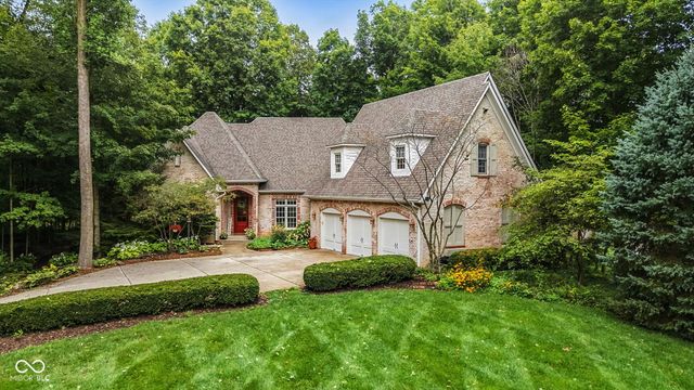 1724 E Greyhawk Way, Greenfield, IN 46140
