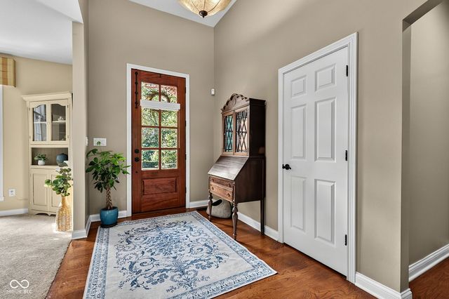1724 E Greyhawk Way, Greenfield, IN 46140