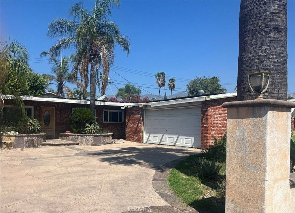 12937 Del Sur Street, San Fernando, CA 91340