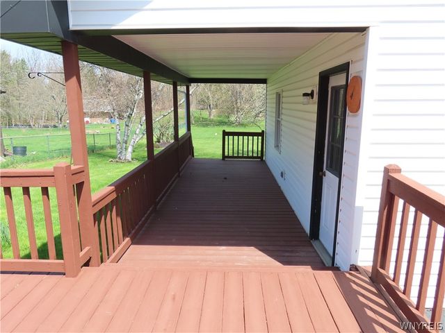 5588 Seneca Street, West Seneca, NY 14224