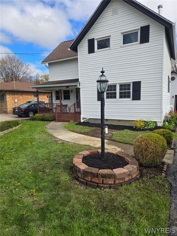 5588 Seneca Street, West Seneca, NY 14224