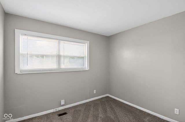 4002 N Mitthoefer Road, Indianapolis, IN 46235