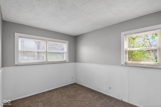 4002 N Mitthoefer Road, Indianapolis, IN 46235