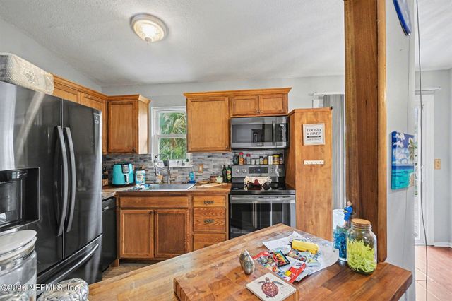 1006 ASSISI Lane, Jacksonville, FL 32233