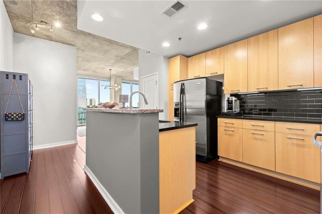 3324 Peachtree Road NE 1911, Atlanta, GA 30326