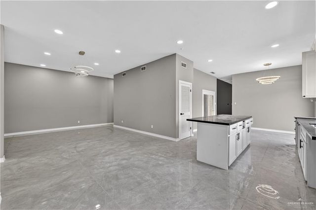 3100 S 33rd Street 33, Mcallen, TX 78503