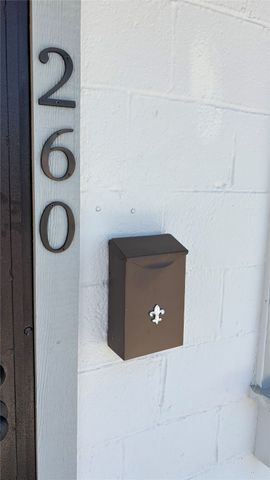 260 S CORINTH Street 260, Dallas, TX 75203