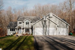 12777 S Woodhaven, Traverse City, MI 49684