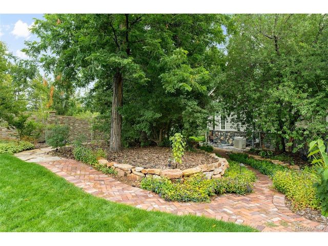 3166 Juniper Ct, Golden, CO 80401