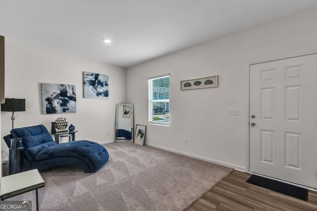 289 Pond Court, Hoschton, GA 30548